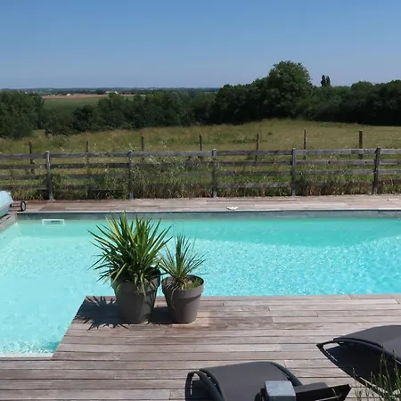 Panzió Taru Chauray