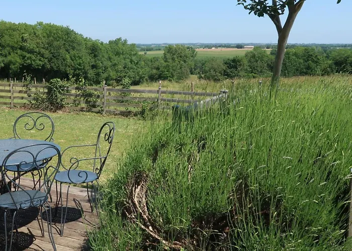 Taru Bed and breakfast Chauray